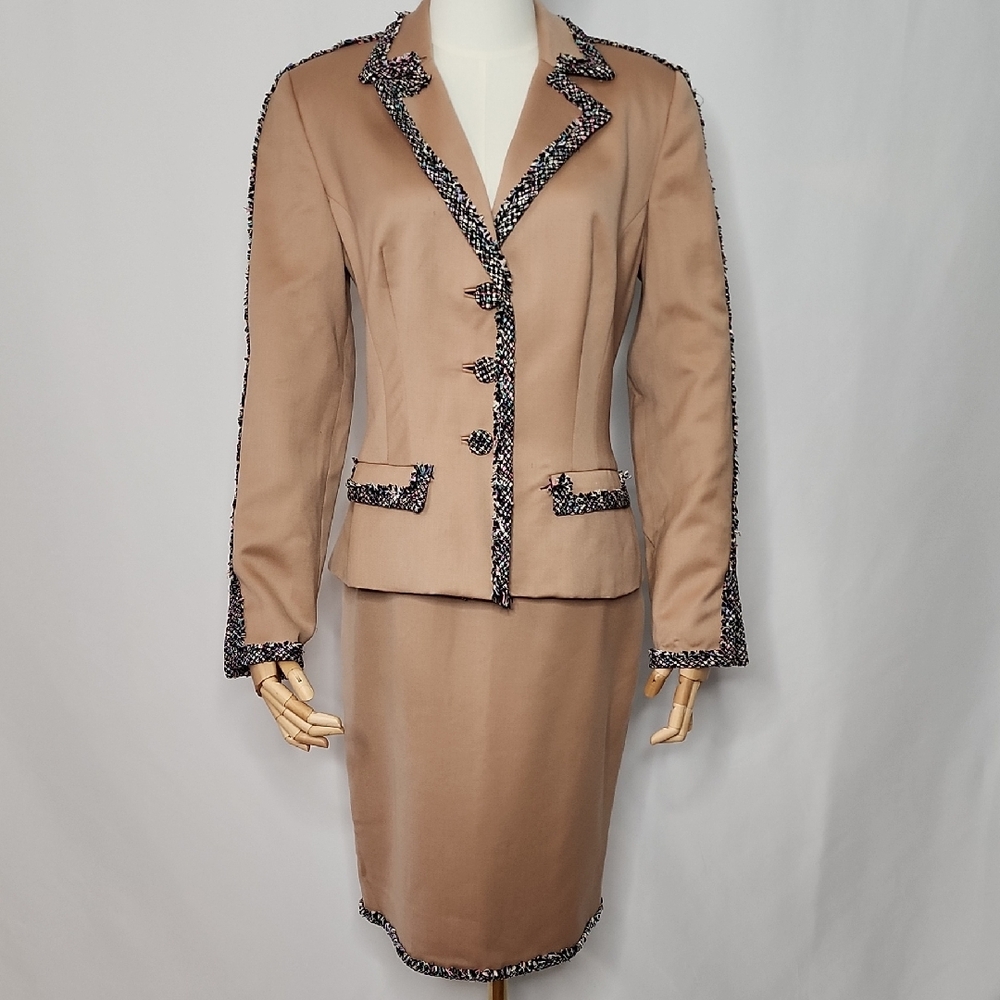Pilar Rossi Elegant Tan Blazer Skirt Set with Tweed Accents Size 8
